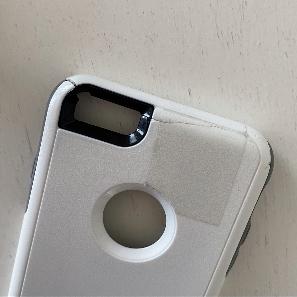 OtterBox Case Set - Picture 3 of 14